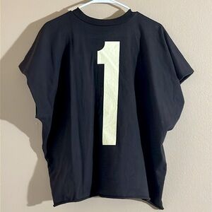 NEW YEEZY ONE BOX TEE  - Size 1 (XS-S)